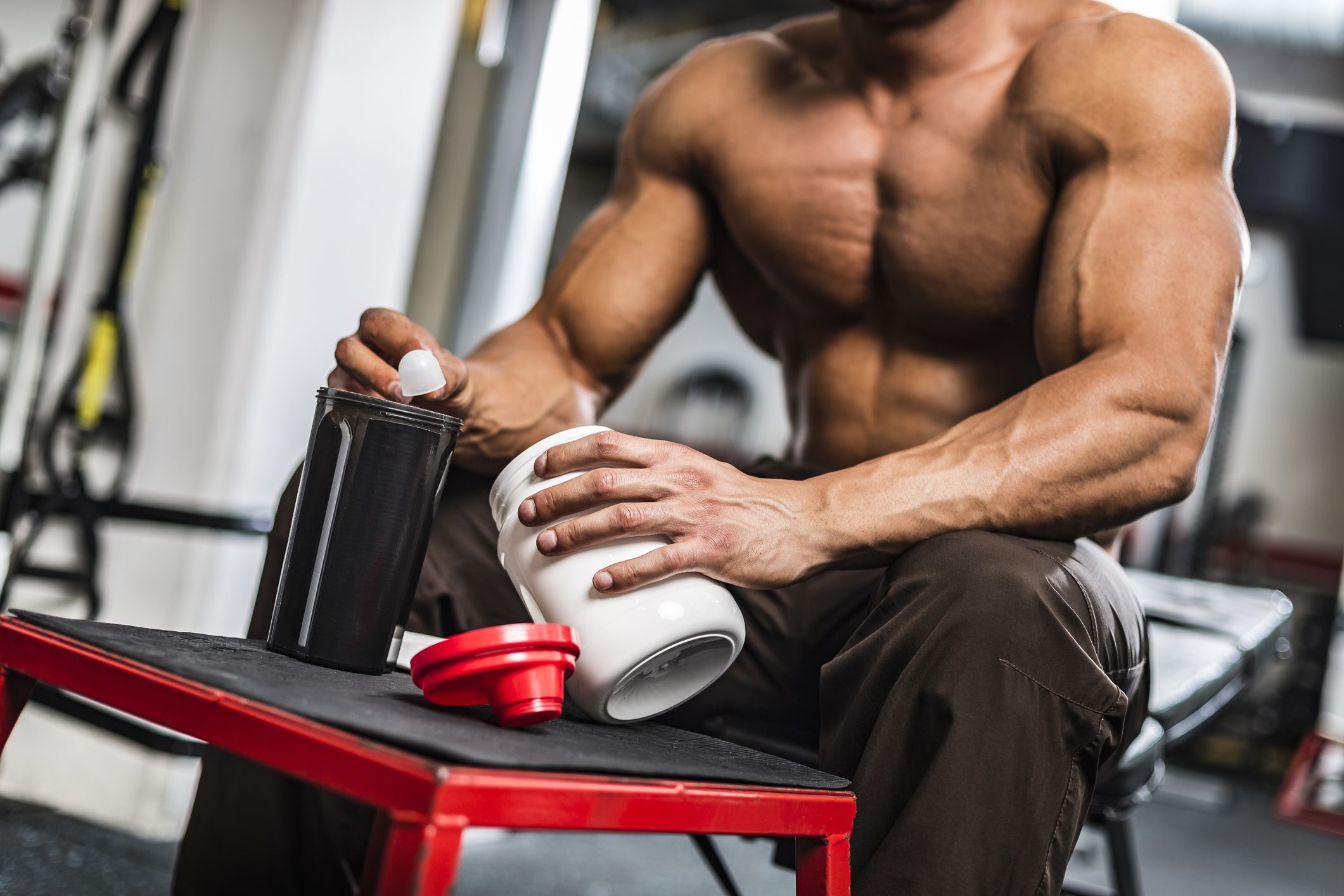 SHOULD YOU USE BETA-ALANINE OR CREATINE?
